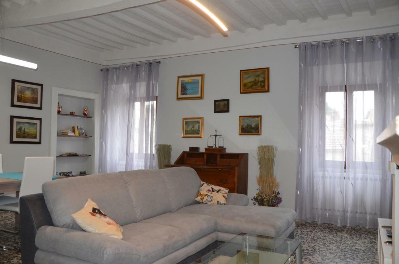 La Fraternità Villa Montefollonico Esterno foto