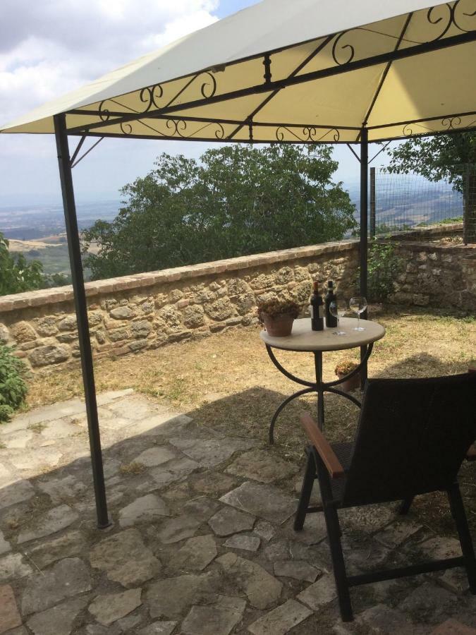 La Fraternità Villa Montefollonico Esterno foto
